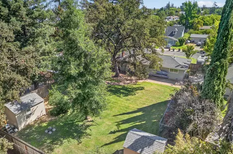 Exterior - 5325 Flagstone St, Carmichael, CA 95608 photo 15 of 16
