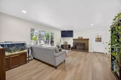 Living - 5325 Flagstone St, Carmichael, CA 95608 photo 2 of 2