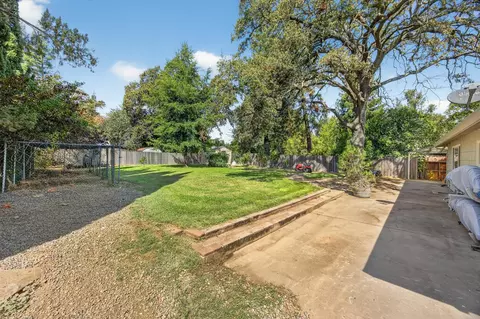 Exterior - 5325 Flagstone St, Carmichael, CA 95608 photo 7 of 16