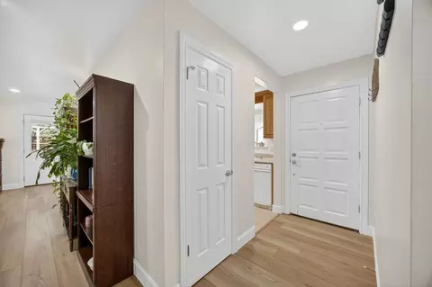Entry Way - 5325 Flagstone St, Carmichael, CA 95608 photo 2 of 3