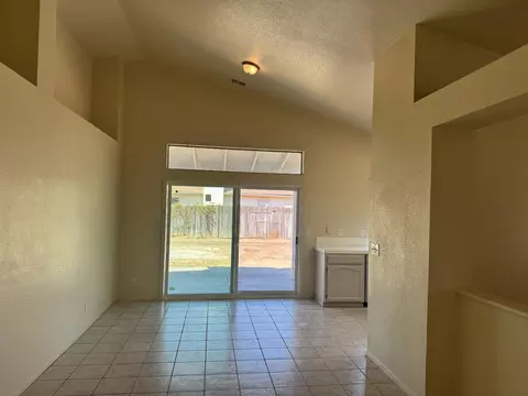 2217 Shadowbrook Way, Modesto, CA 95351 photo 6