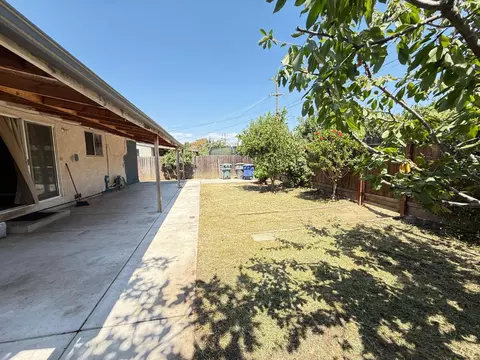 Exterior - 622 Josilane, Modesto, CA 95351 photo 2 of 3