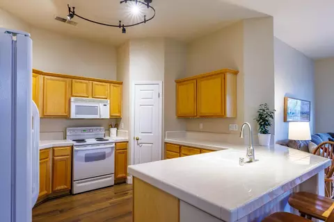 Kitchen - 3224 Miadora Ct, Modesto, CA 95355 photo 2 of 3