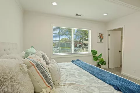 Bedroom - 339 E 22nd St, Tracy, CA 95376 photo 6 of 7