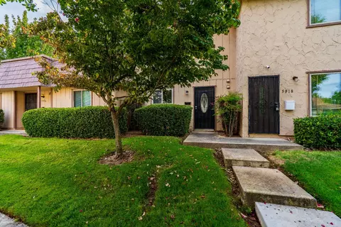 Exterior - 5916 Casa Alegre, Carmichael, CA 95608 photo 4 of 8