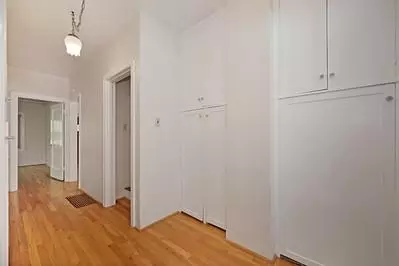 Entry Way - 535 Myrtle Ave, Modesto, CA 95350 photo 1 of 3