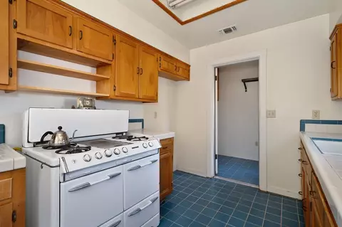 635 C St, Davis, CA 95616 photo 12