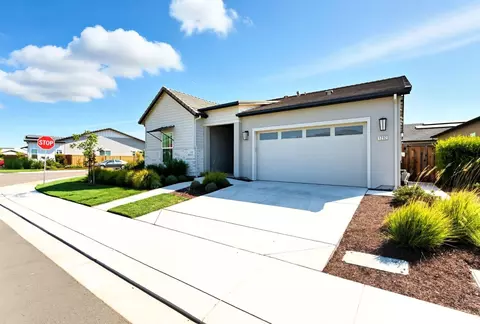1292 Laurel, Manteca, CA 95336 photo 3