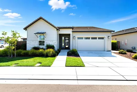 1292 Laurel, Manteca, CA 95336 photo 1