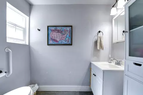 Bath - 25107 Main St, Capay, CA 95607 photo 3 of 3