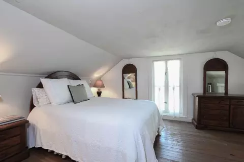 Bedroom - 25107 Main St, Capay, CA 95607 photo 2 of 7