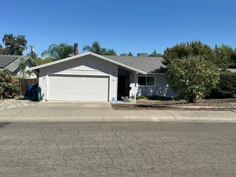 5200 5200 Roseana Ct, Fair Oaks, CA 95628