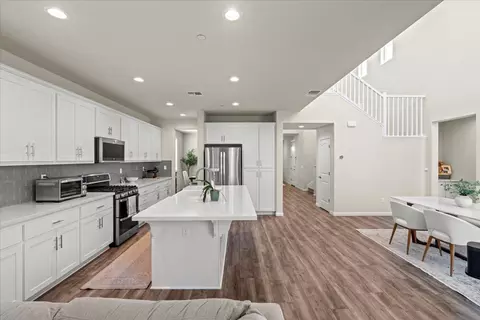 3221 Showcase Way, Modesto, CA 95356 photo 7