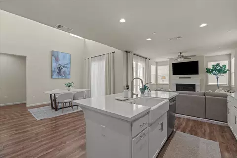 3221 Showcase Way, Modesto, CA 95356 photo 9