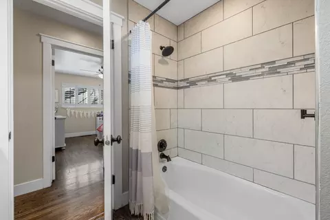 Bath - 3016 Highgate Rd, Modesto, CA 95350 photo 3 of 5