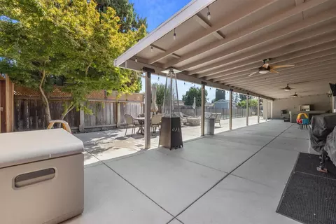 Exterior - 3016 Highgate Rd, Modesto, CA 95350 photo 4 of 10