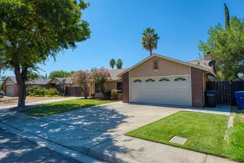 229 Tyler St, Patterson, CA 95363 photo 2
