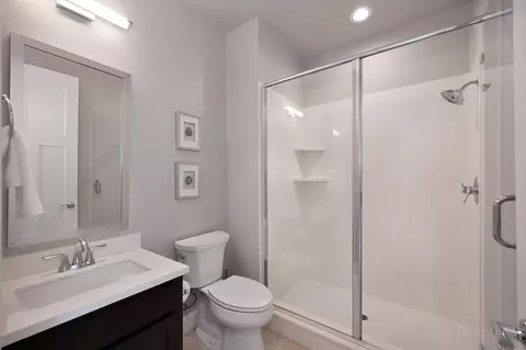 Bath - 2032 Cannery Loop, Davis, CA 95616 photo 5 of 5