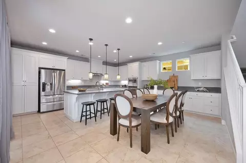 Dining - 2032 Cannery Loop, Davis, CA 95616 photo 3 of 3