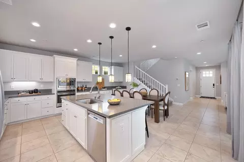 Entry Way - 2032 Cannery Loop, Davis, CA 95616 photo 3 of 10