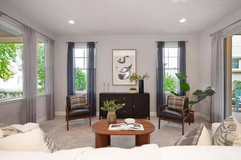 Living - 2032 Cannery Loop, Davis, CA 95616 photo 2 of 3