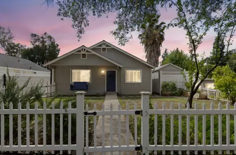 3844 Circle Dr, Loomis, CA 95650