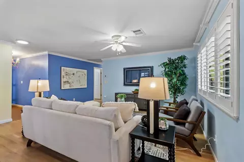 2405 Temple Dr, Davis, CA 95618 photo 9