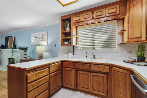2405 Temple Dr, Davis, CA 95618 photo 20