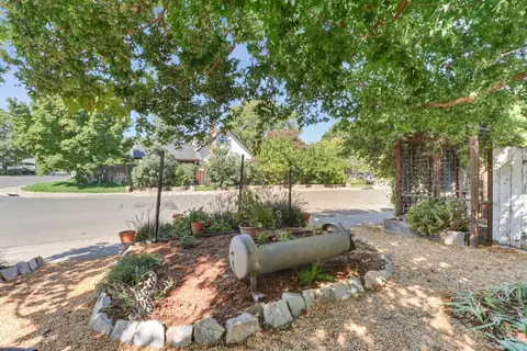 2405 Temple Dr, Davis, CA 95618 photo 53