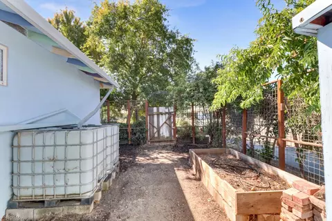 2405 Temple Dr, Davis, CA 95618 photo 49