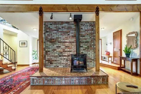 245 Cornwall Ave, Grass Valley, CA 95945 photo 4