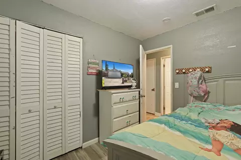 Bedroom - 334 Osage Pl, Lathrop, CA 95330 photo 2 of 6