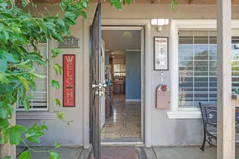 Entry Way - 334 Osage Pl, Lathrop, CA 95330 photo 1 of 3
