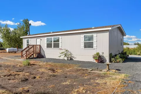 16120 Jacksonville Rd, Jamestown, CA 95327