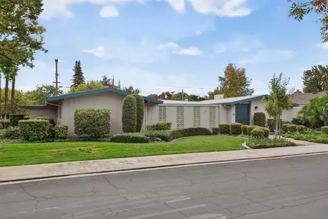 516 Barringham Ln, Modesto, CA 95350 photo 2