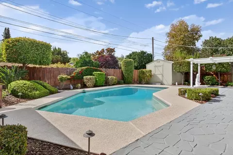 516 Barringham Ln, Modesto, CA 95350 photo 41