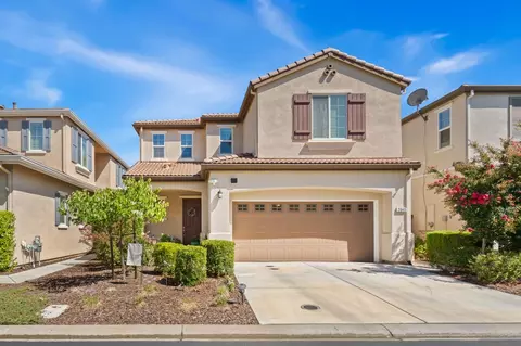 2040 Sycamore Grove Ln, Roseville, CA 95747