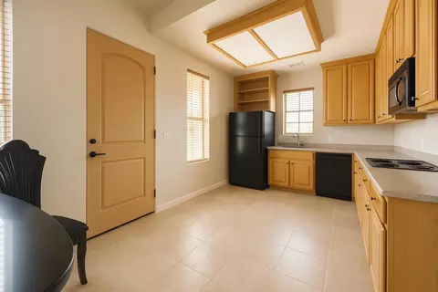 Kitchen - 10427 Barber Rd, Thornton, CA 95686 photo 1 of 3