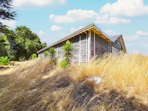 Exterior - 10427 Barber Rd, Thornton, CA 95686 photo 9 of 10