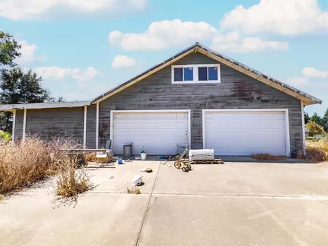 Exterior - 10427 Barber Rd, Thornton, CA 95686 photo 10 of 10