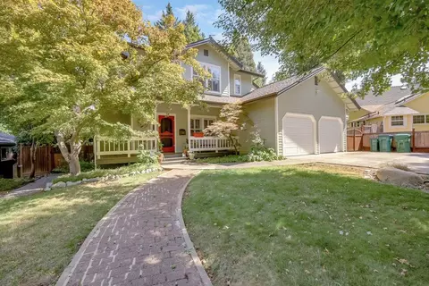 447 Zion St, Nevada City, CA 95959