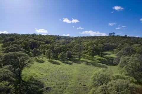 0 Mountain Oak Ct, Browns Valley, CA 95918