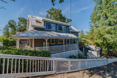 100 Dennis St, Sutter Creek, CA 95685 photo 1