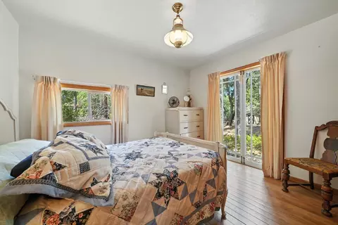 Bedroom - 12865 Eldel Rd, Pine Grove, CA 95665 photo 4 of 6
