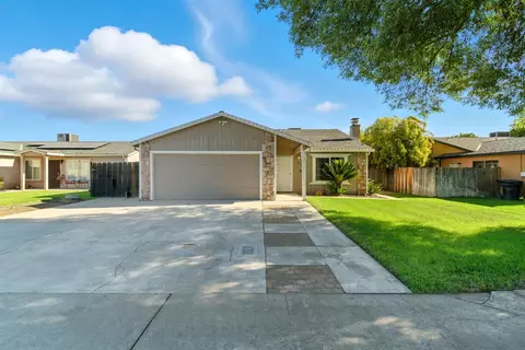 1421 Denise Dr, Ripon, CA 95366 photo 3