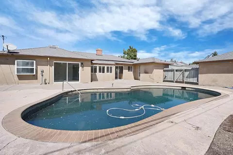 Exterior - 1214 Mcclellan Way, Stockton, CA 95207 photo 5 of 6