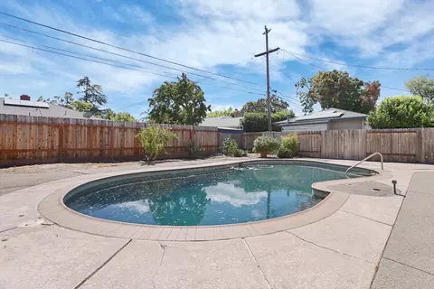 Exterior - 1214 Mcclellan Way, Stockton, CA 95207 photo 6 of 6