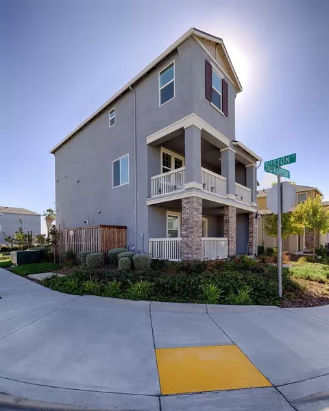 4057 Southampton St, West Sacramento, CA 95691