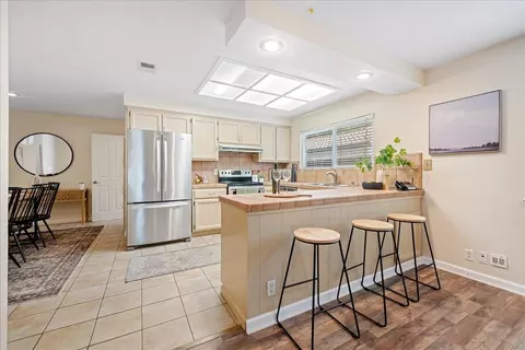 237 Evelyn Way, Folsom, CA 95630 photo 13