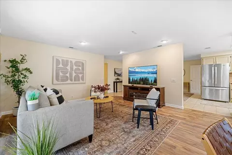 237 Evelyn Way, Folsom, CA 95630 photo 9